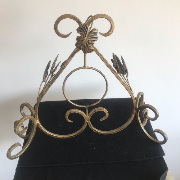 Accents Home Decor Gold Toned Stand Poshmark